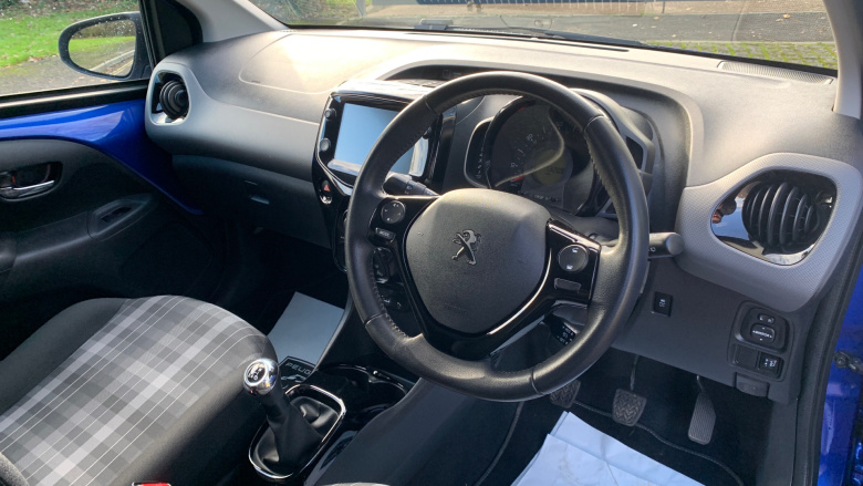 Peugeot 108 1.0 72 Allure 5dr Petrol Hatchback